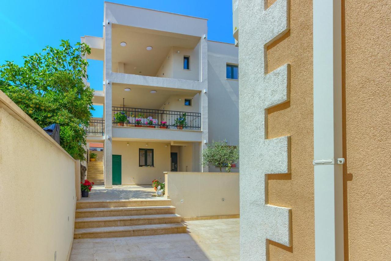 Villa" Arijana 2" Слатине Экстерьер фото